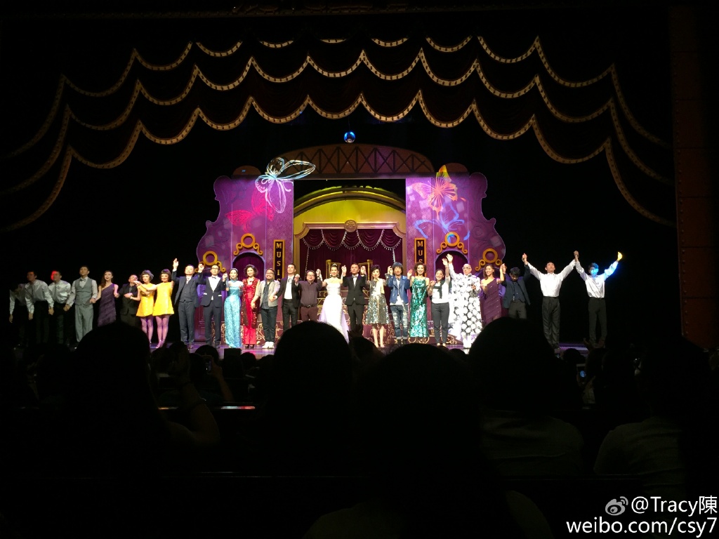 show-5.jpg