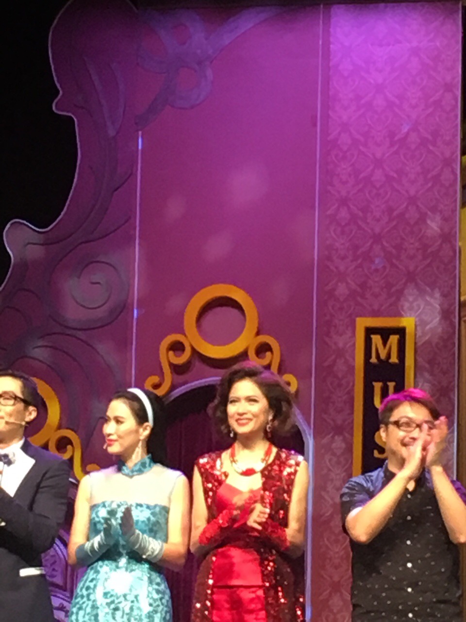 show-35.jpg