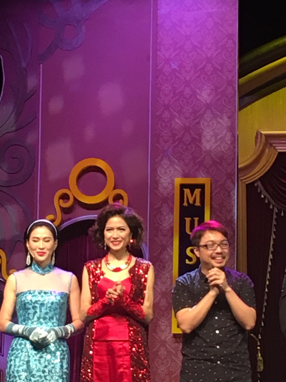 show-37.jpg