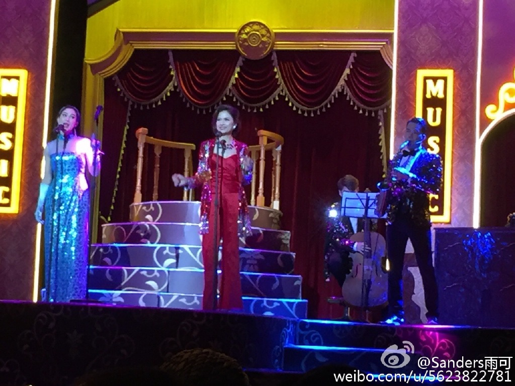 show-52.jpg