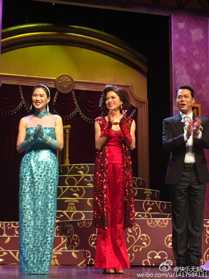 show-76.jpg