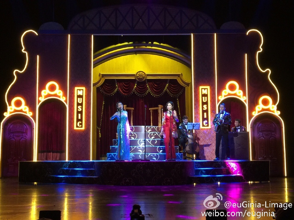 show-77.jpg