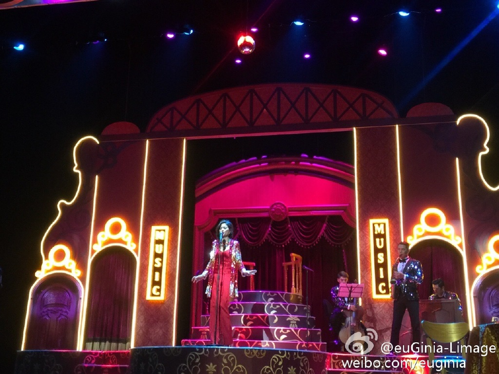 show-78.jpg