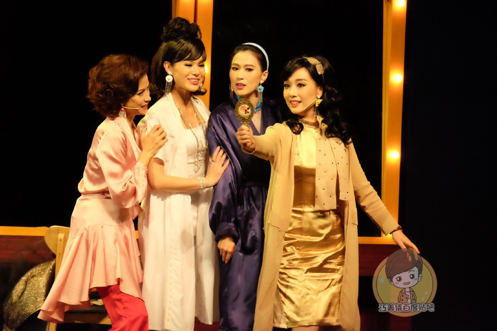 show-102.jpg