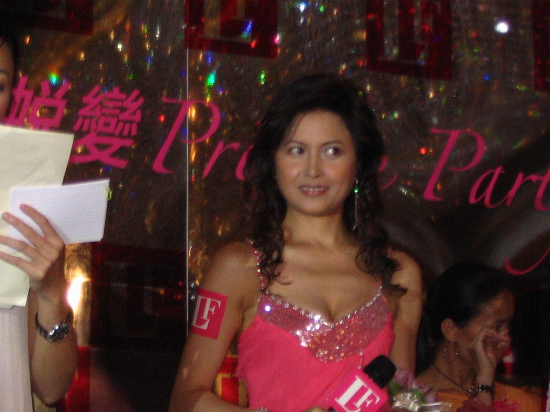 OF5TPESh.jpg